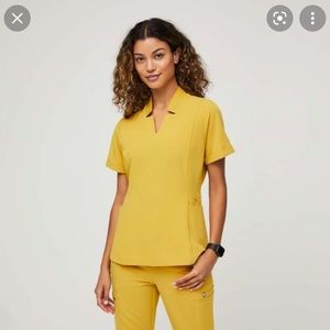 Figs Women's Light Gold Inala - Slim Scrub Top - XS